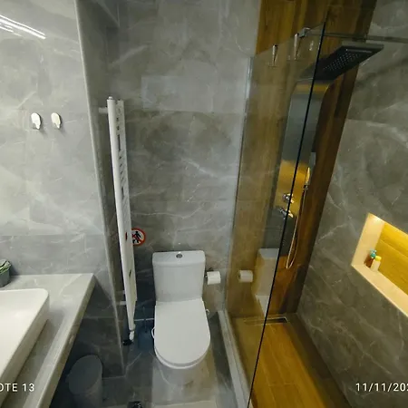 아파트 Elegant 2 Free Wifi And Netflix *