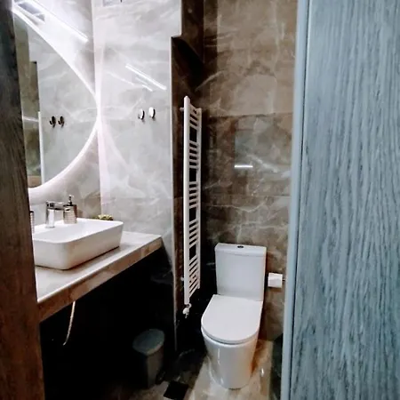 Elegant 2 Free Wifi And Netflix * 볼로스