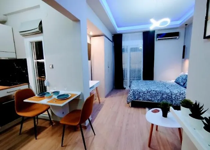 Elegant 2 Free Wifi And Netflix *